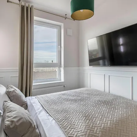 Nowoczesny Z Balkonem I Widokiem Na Aparthotel Siedlce