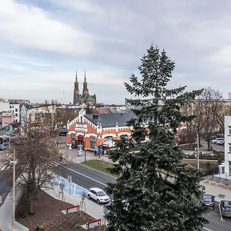 Aparthotel Nowoczesny Z Balkonem I Widokiem Na Siedlce