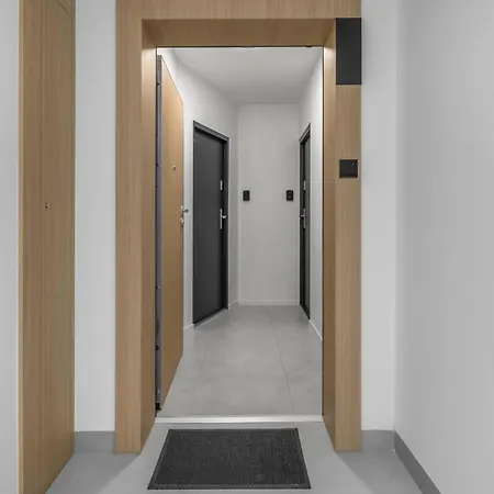 Nowoczesny Z Balkonem I Widokiem Na Aparthotel 4*