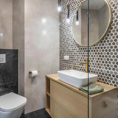 Aparthotel Nowoczesny Z Balkonem I Widokiem Na
